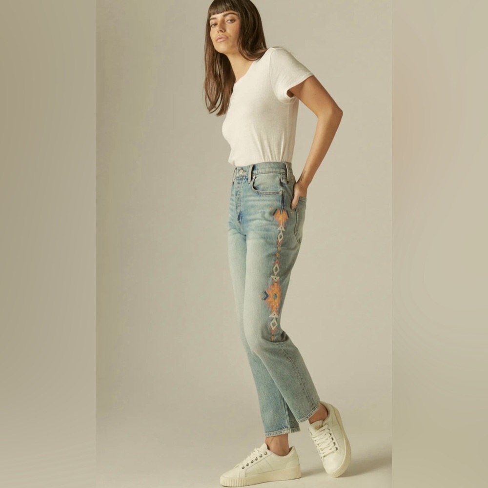Lucky Brand Light Wash High-Rise Jeans with Orange Embroidery